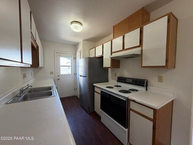 3284 N Greg Dr Unidad B