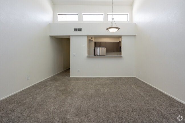 1BR, 1BA - 680SF