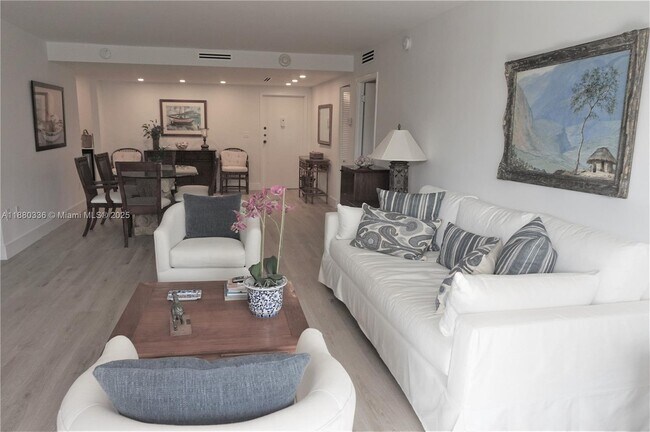 Photo - 210 Seaview Dr Unidad 408