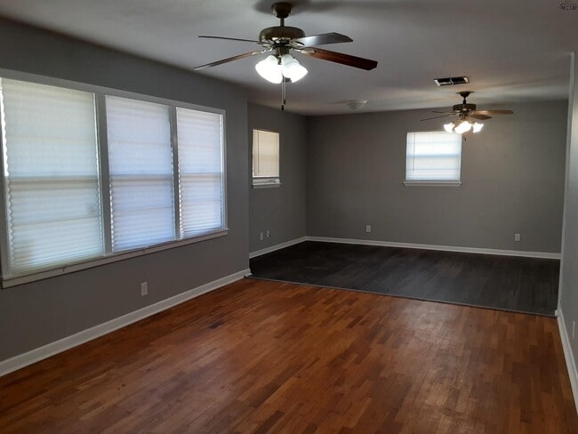 Photo - 1214 Glidewell Ave