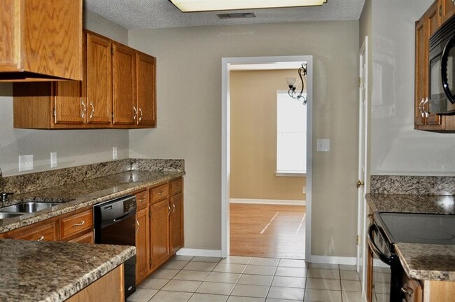 Photo - 8304 Red Willow Dr
