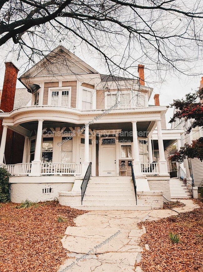 Building Photo - 1061 High St Unit D