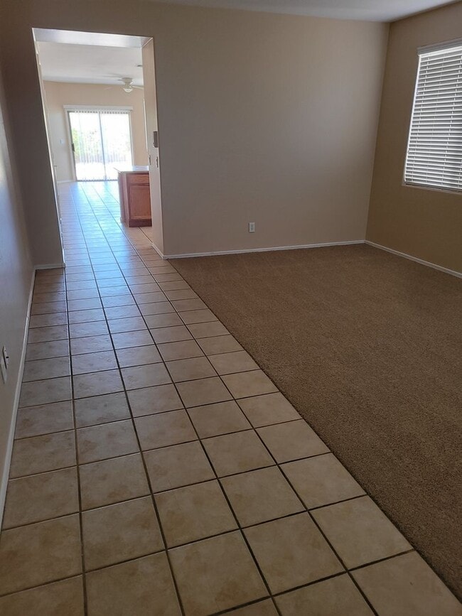 Photo - 2517 W Memorial Dr