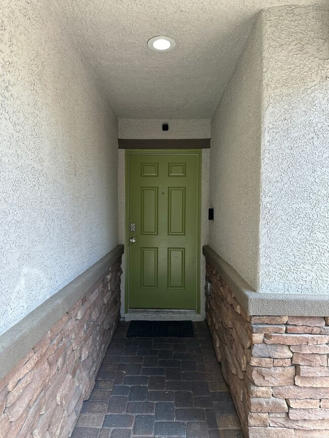 Photo - 7758 Meng Ct