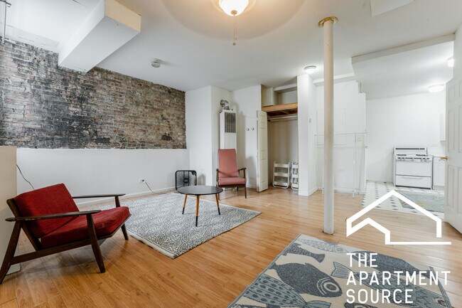 Photo - 2021 N Humboldt Blvd Unidad G Rental