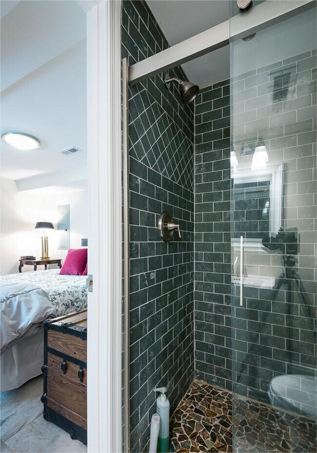 Photo - 723 5th St NE Unidad ID668P