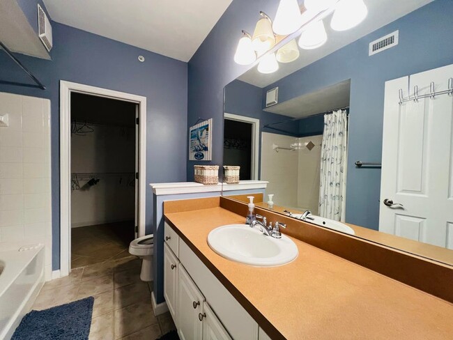 Photo - 2050 Alta Meadows Ln