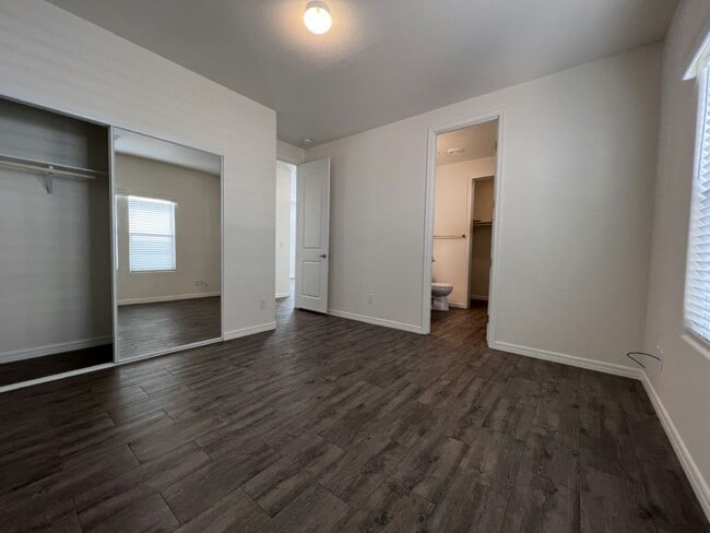 Photo - 2206 S Ellsworth Rd