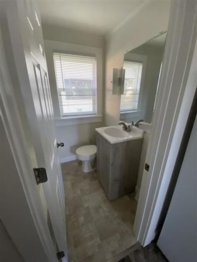 Photo - 1133 Lincoln St