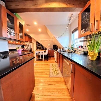 Building Photo - 185 Davis Ave Unit 185 Davis Ave