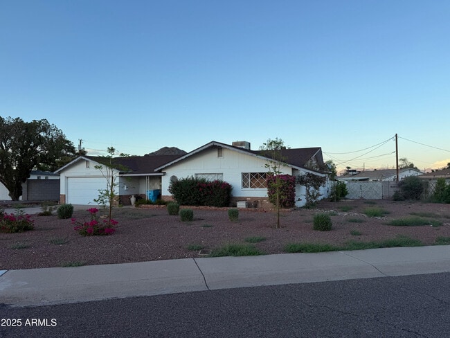 Building Photo - 12429 N Escobar Way Rental