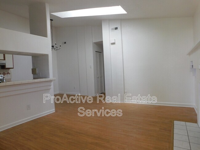 Photo - 603 Spirit Ct
