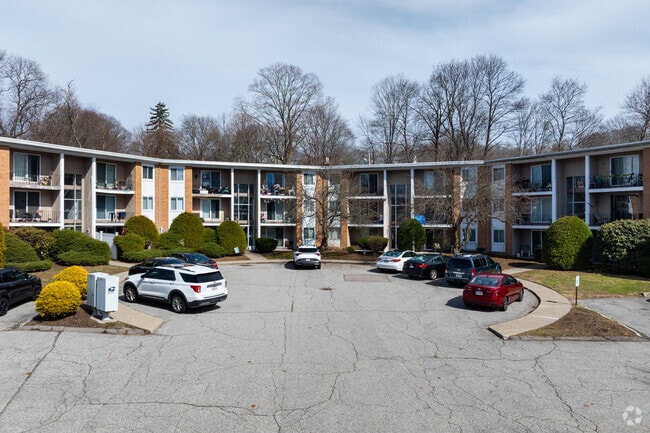 Alternate Building - 243-249 Park St