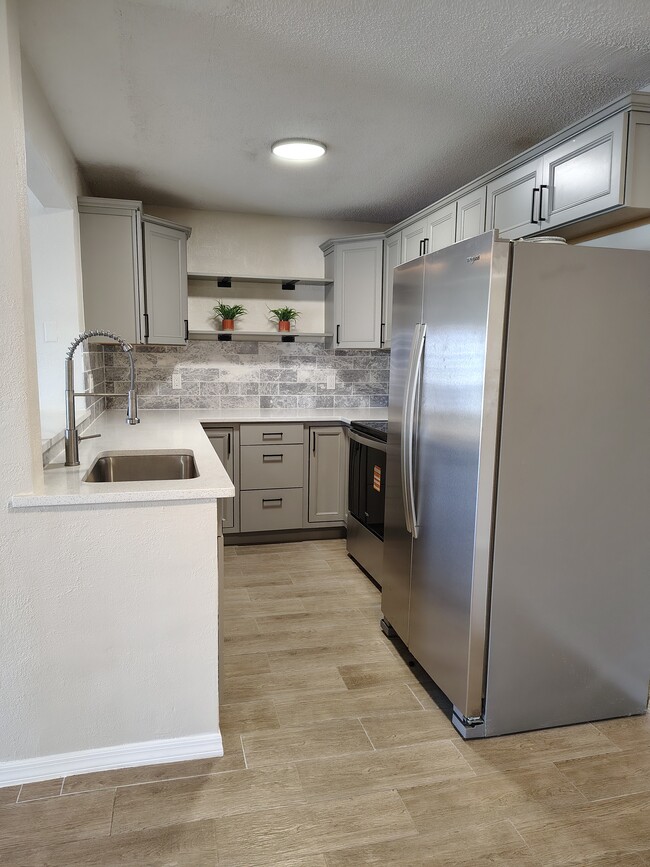 Photo - 194 Santa Clara Dr Unit 2-194 Santa Clara 34104