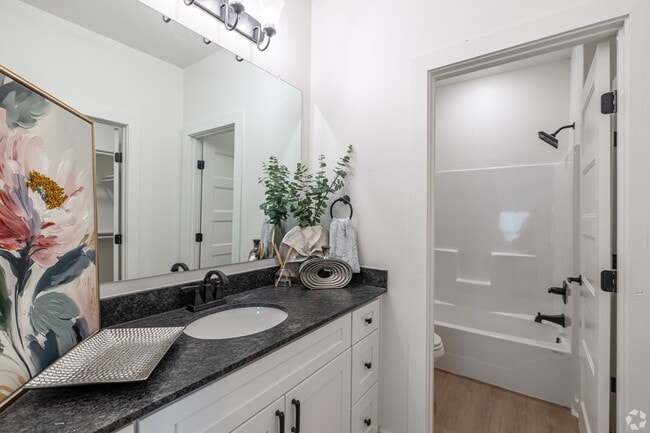 Photo - 8916 Cambria Cir