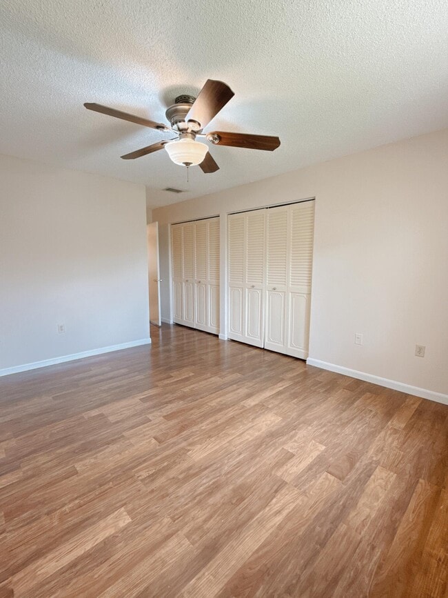Photo - 872 SW 9th St Cir Unit 201