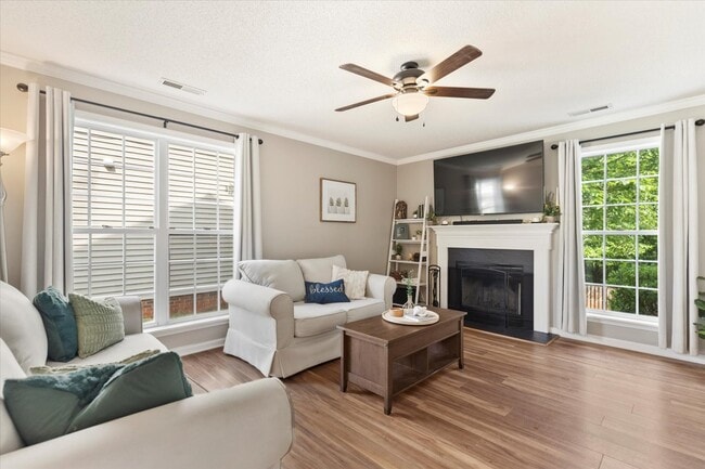 Photo - 103 Valley Glen Ct