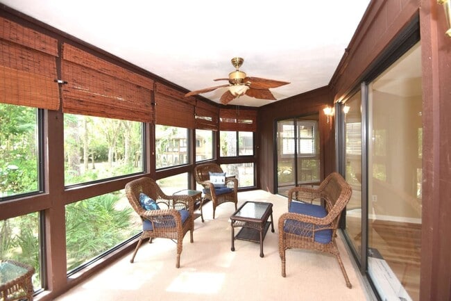 Photo - 6 Broadmore Cir