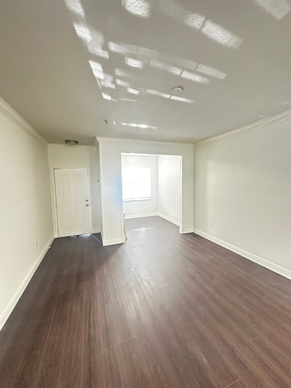 Photo - 142 Southern Pecan Cir Unit 103