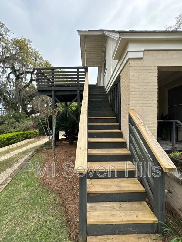 Building Photo - 1643 Fernando Dr Unit 2 Rental