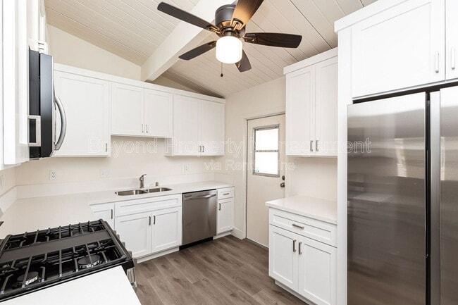 Photo - 1407 Bush St