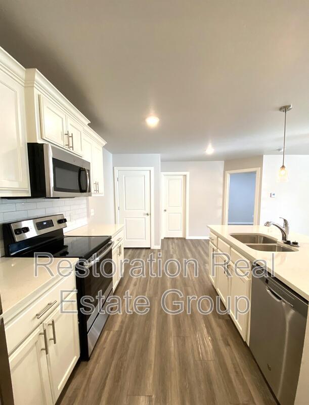 Photo - 12006 Rush St