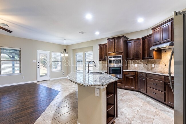 Photo - 119 Highwood Ave