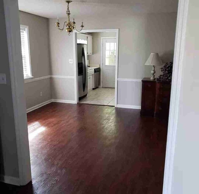 Photo - 1781 Wayland Park Dr