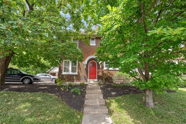 Photo - 505-507 W McMillan Unit 505