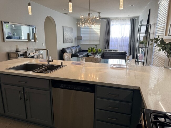 Photo - Beautiful 3bd/2ba Natomas Home with 2 Car Garage!