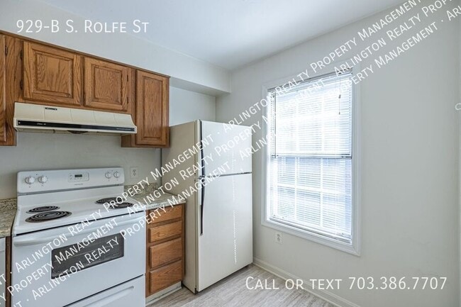 Photo - 929-B S Rolfe St