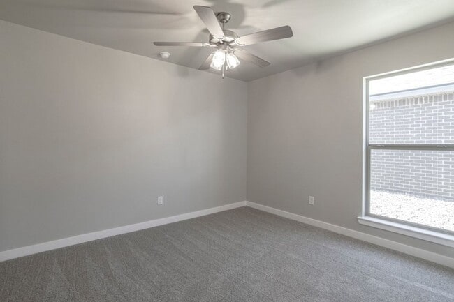 Photo - New Beginnings Start At AMRR: Spacious 3 bedroom in Midland!