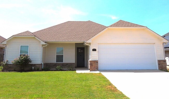 Building Photo - Whitehouse ISD- Beautiful 4 Bedroom 2 Bath...