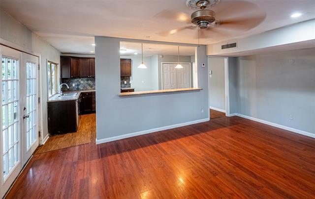 Photo - 3401 Tarkio Rd House