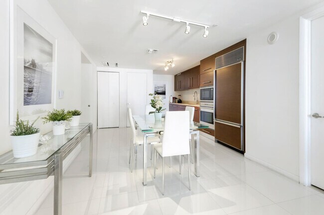 Photo - 485 Brickell Ave Unidad SI ID1520351P