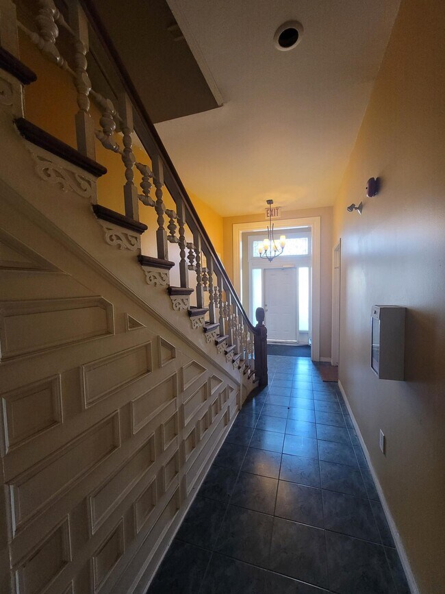 Photo - Gorgeous Two Bed in Durand Unité 102