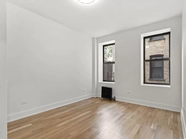 Photo - 32-86 33rd St Unit A8