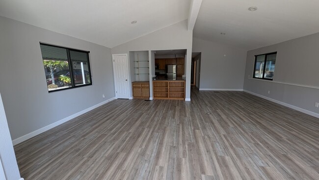 Photo - 909 Richland Rd