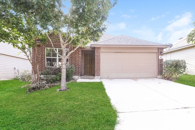 Building Photo - 4 bedroom - Open Floor plan - Move in ready Rental