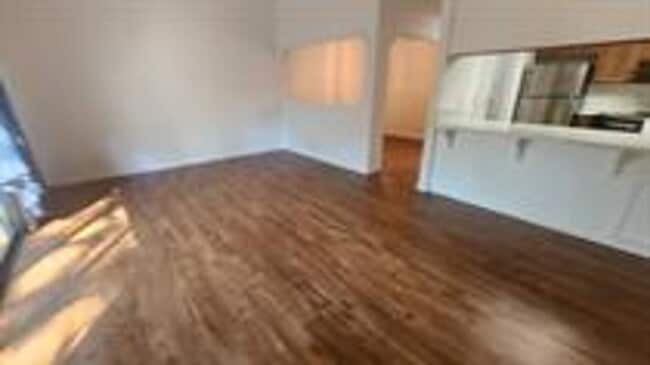 Photo - 3-Bedroom Condo Near Columbia Jr. College