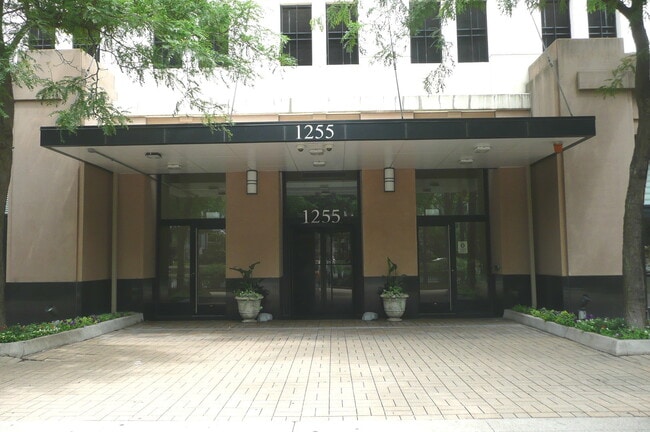 Photo - 1255 S State St Unit 1902