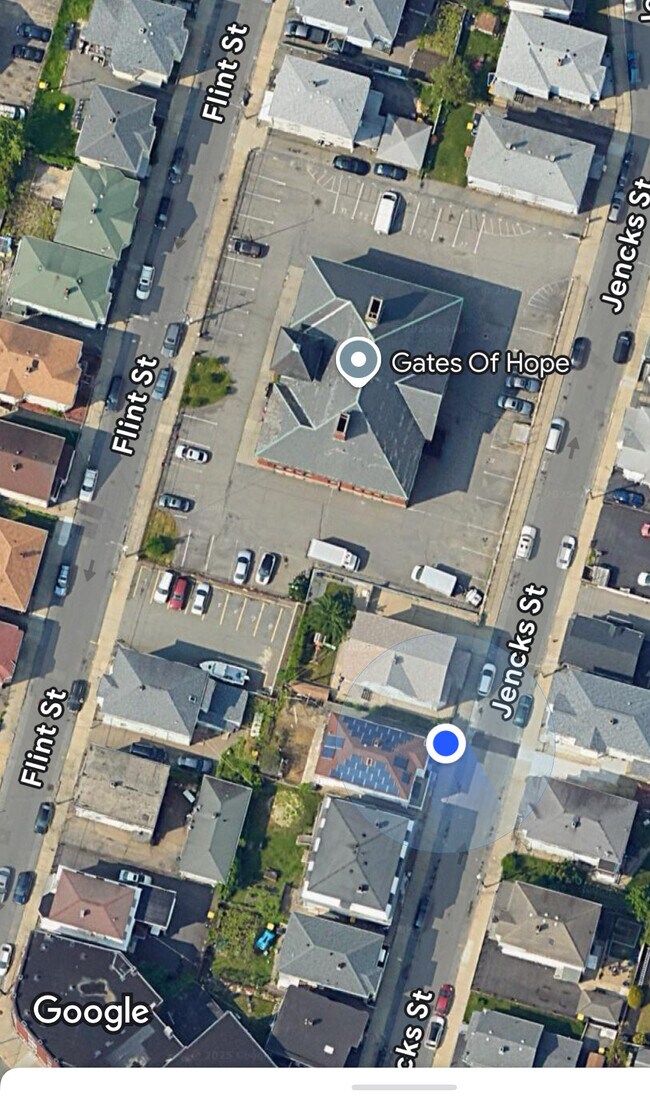 Photo - 143 Jencks St