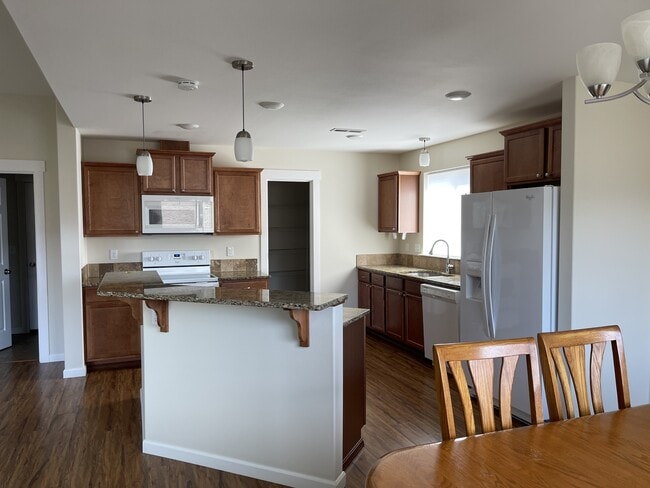 Photo - 608 Havenwood Dr