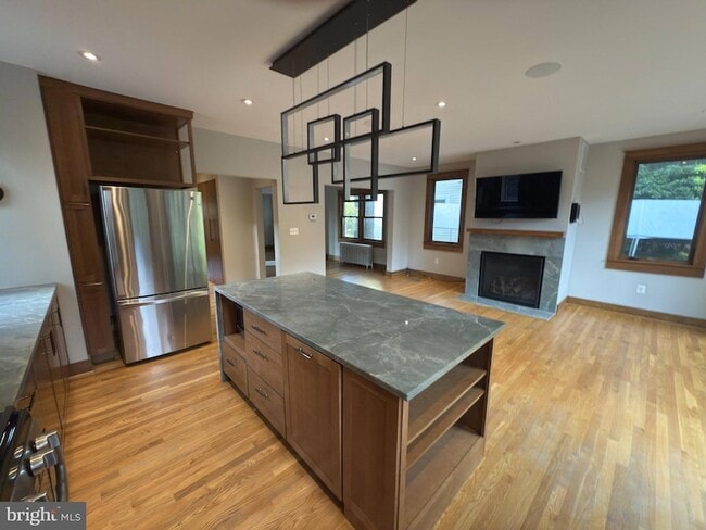 Photo - 807 Richmond Ave