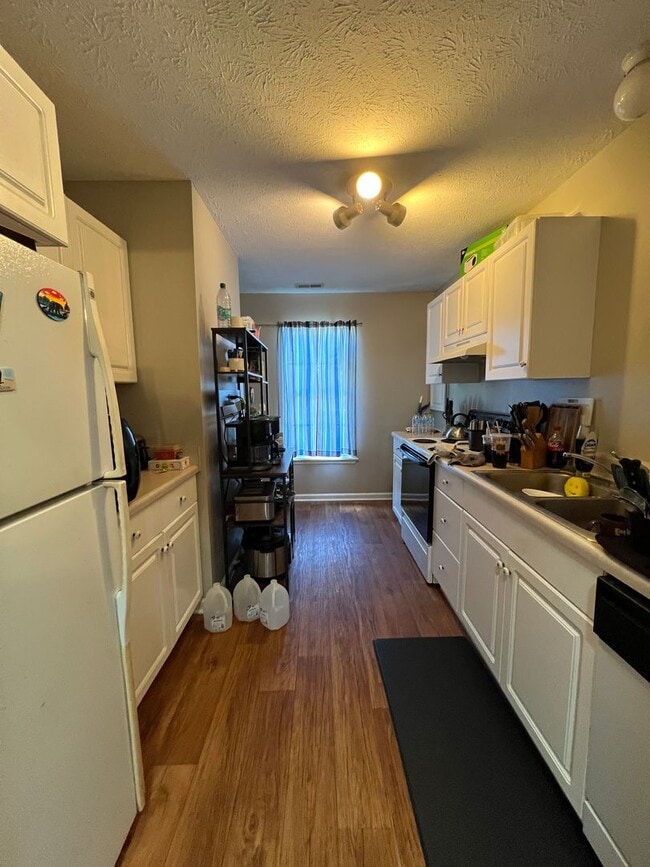 Photo - Charming townhome close to Cherry Point!