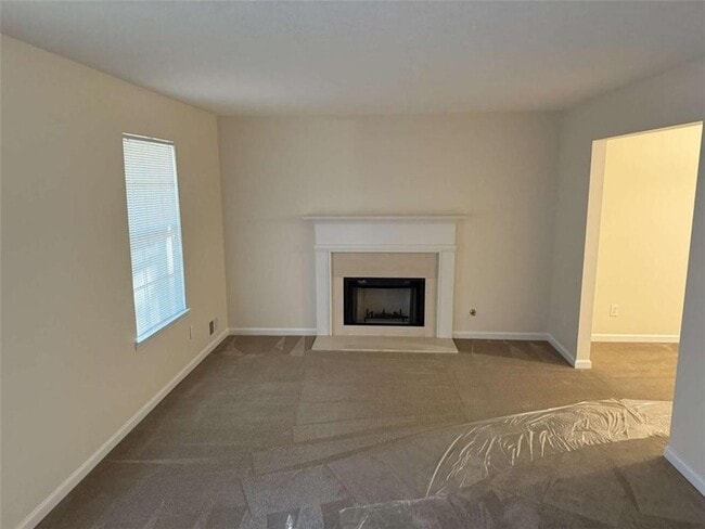 Photo - 228 Solomon Dr