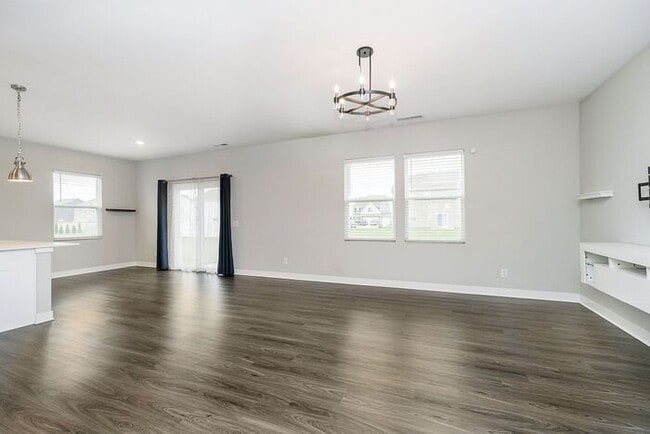 Photo - The Perfect Home, Meeting All Your Needs!