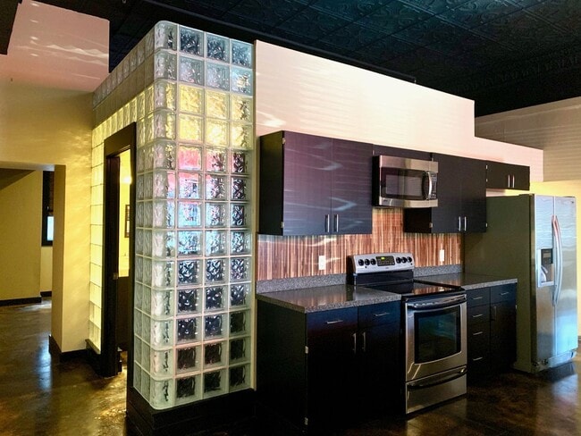 Photo - 110 W Huntington Ave Unit Ste C