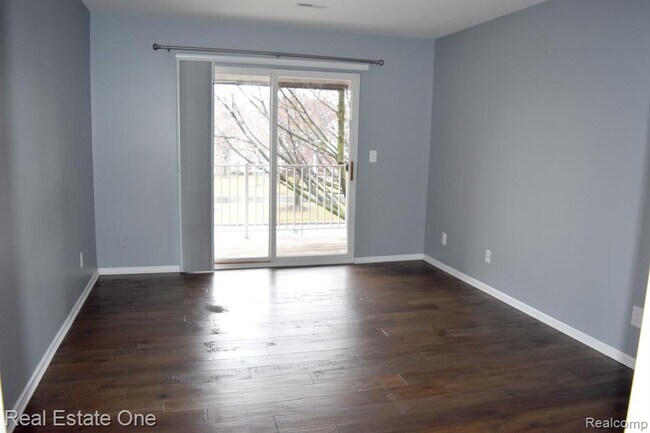 Photo - 4717 Berkshire Dr