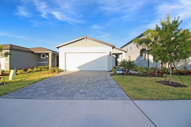 Building Photo - Magnolia Bay Annual Home for Rent